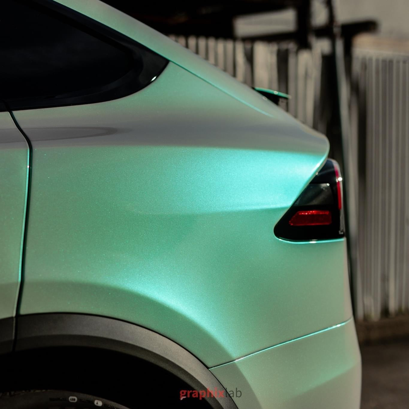 Gloss Silver Sunset Green - ARMR Color PPF Paint Protection Film Roll