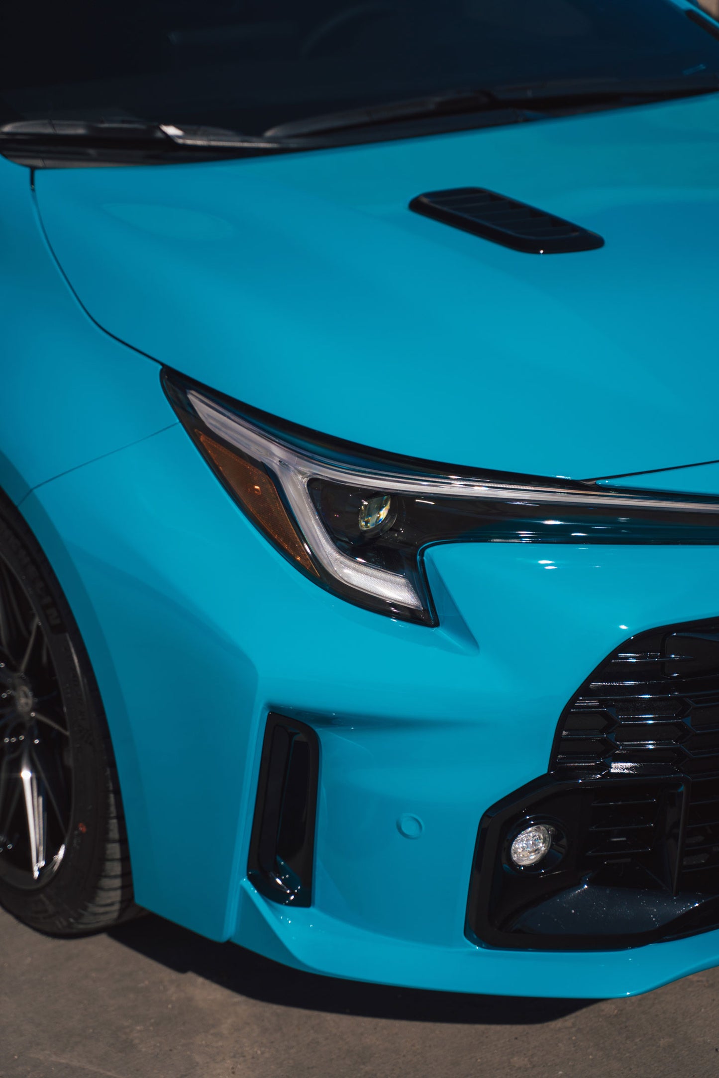 Gloss Miami Blue - ARMR Color PPF Paint Protection Film Roll